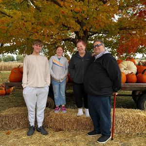 Meet your Posher, Pam